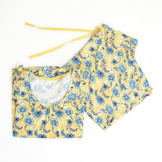  Plus Size Croft & Barrow® 2-Piece Ruffle Sleeveless Pajama Top & Capri Pants Sleep Set