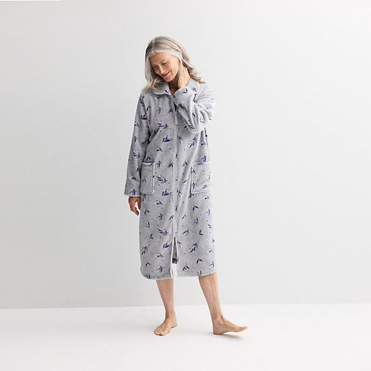  Women's Croft & Barrow® Long Plush Zip Front Robe