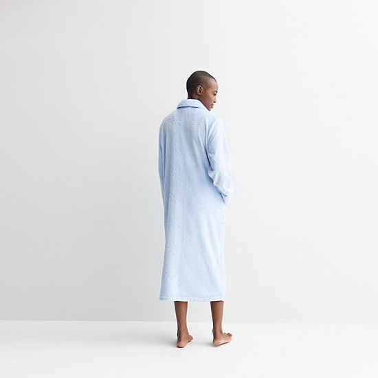  Petite Croft & Barrow® Long Plush Zip Front Robe