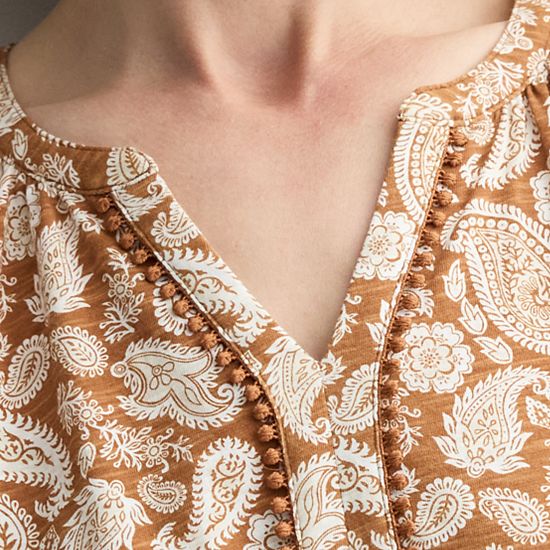  Women's Croft & Barrow® Bobble Trim Splitneck Top